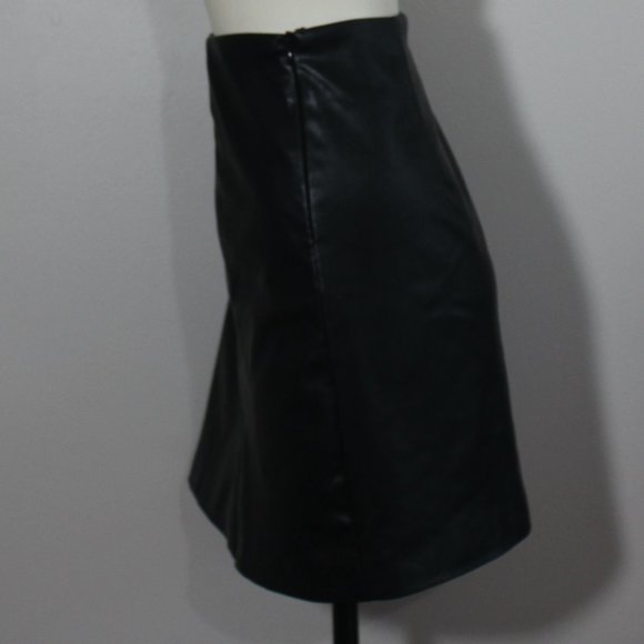 OAK+FORT VEGAN LEATHER MINI SKIRT BLACK LINED SIZE 10 - Picture 8 of 8